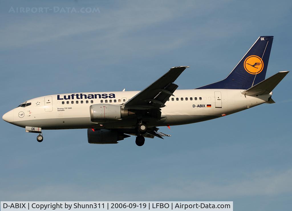 D-ABIX, 1991 Boeing 737-530 C/N 24946, Landing rwy 32L