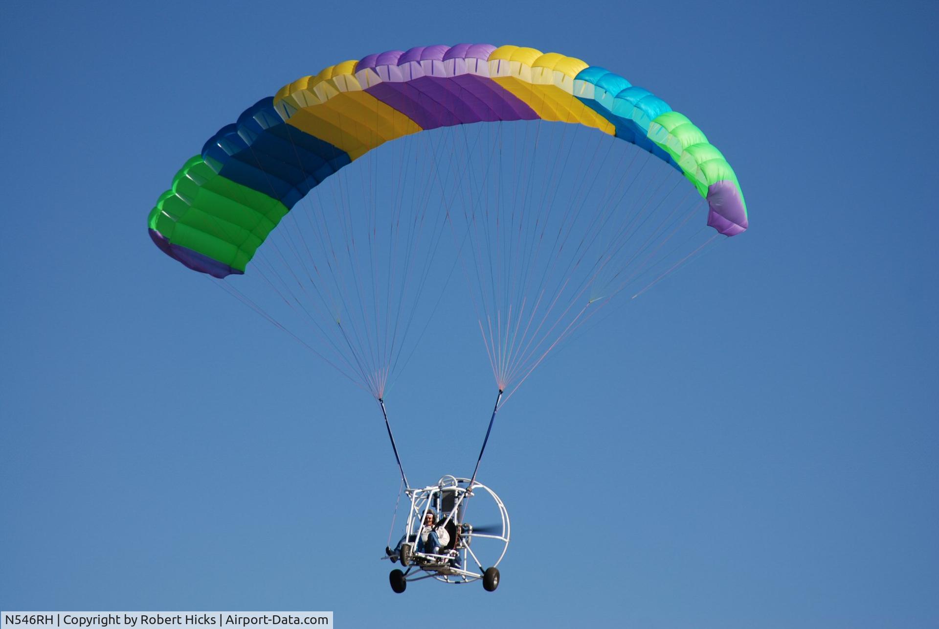 N546RH, 2006 Hughes Aero Corp PREDATOR C C/N PC050653W41, Predator Powered Parachute in flight