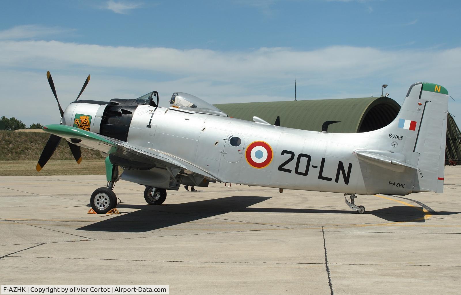 F-AZHK, Douglas AD-4N Skyraider C/N 7802, Orange French AFB, june 2007