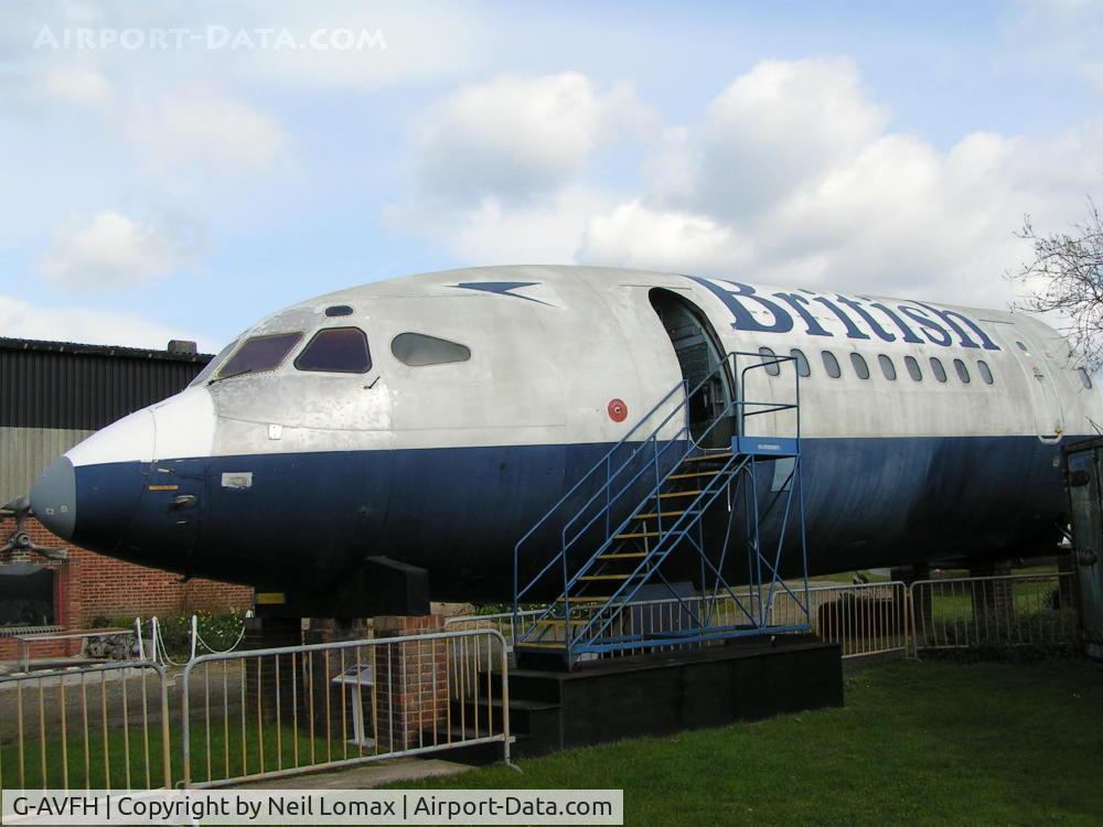 G-AVFH, 1971 Hawker Siddeley HS-121 Trident 2E C/N 2147, The forward fuse,now repainted into BEA Arrowjack.