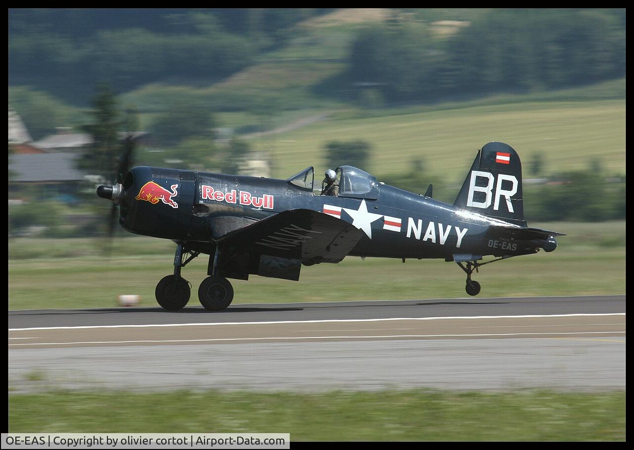 OE-EAS, 1945 Vought F4U-4 Corsair C/N 9149, landing at Zeltweg during Air power 05