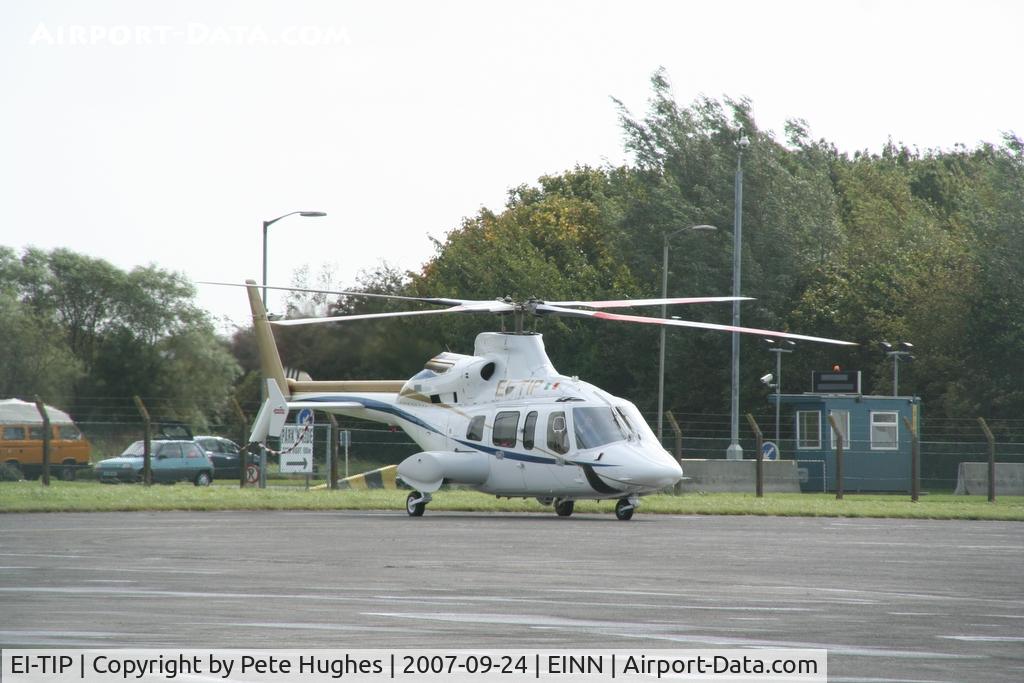 EI-TIP, 2000 Bell 430 C/N 49074, EI-TIP Bell 430 at Shannon