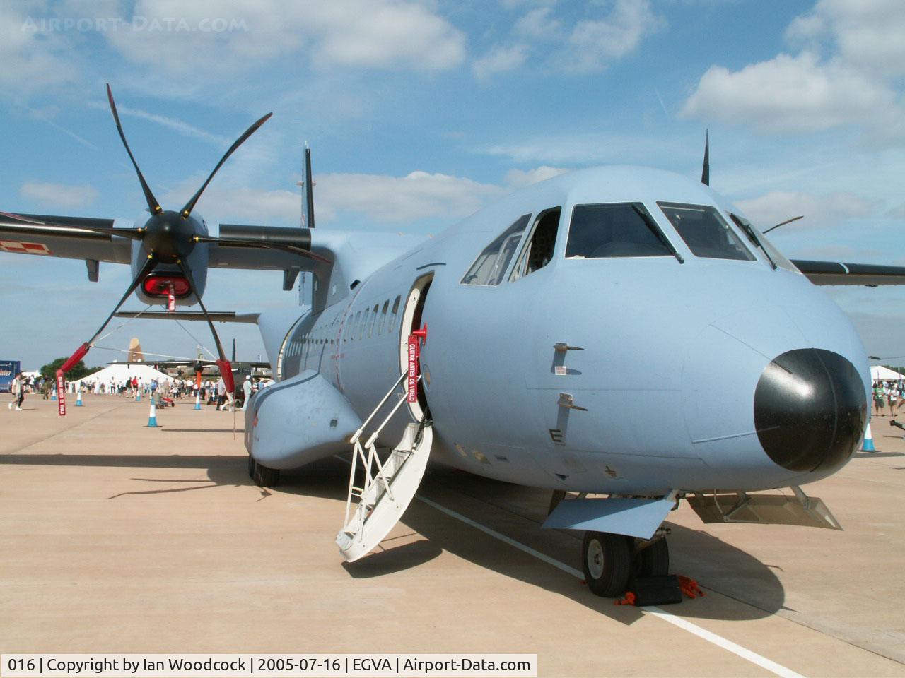 016, 2004 CASA C-295M C/N S-018, CASA 295/Polish Air Force/Fairford 2005