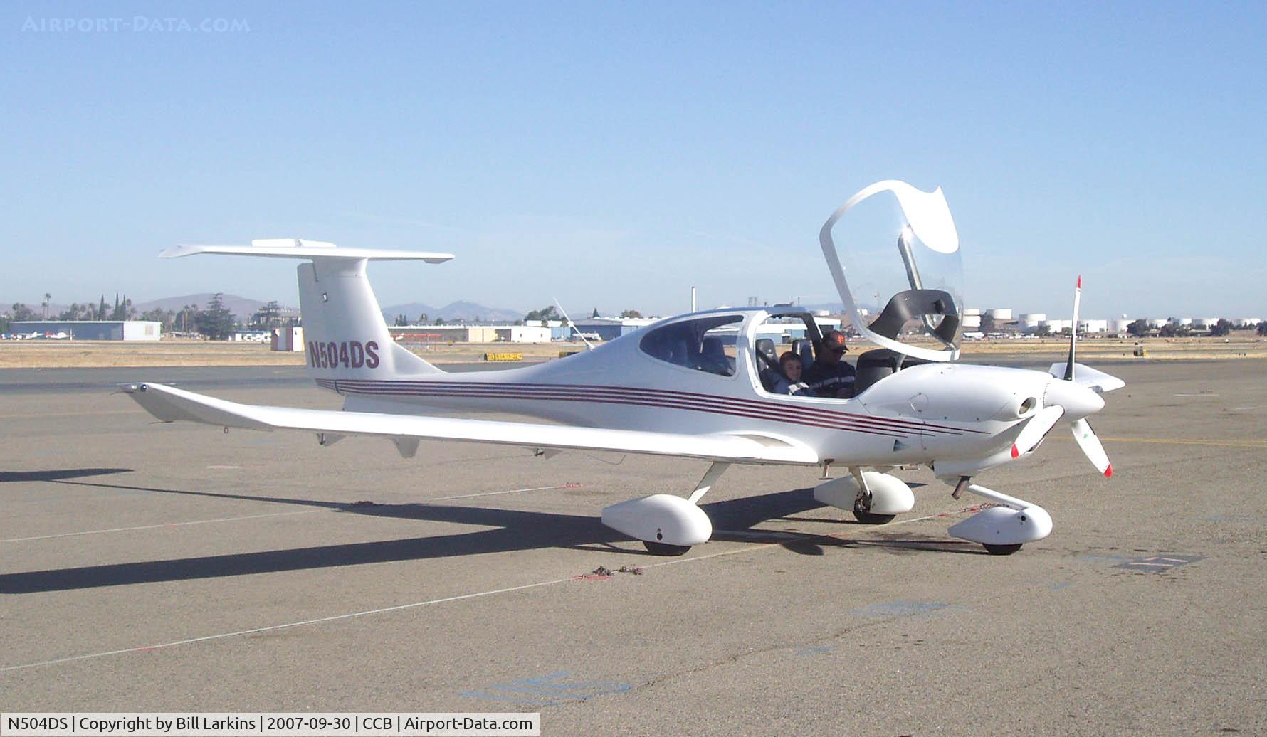 N504DS, 2002 Diamond DA-40 Diamond Star C/N 40.204, Visitor