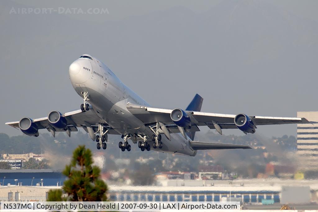 N537MC, 1981 Boeing 747-271C C/N 22403, Atlas Air N537MC (FLT GTI5411) departing RWY 25L enroute to San Diego Int'l (KSAN).