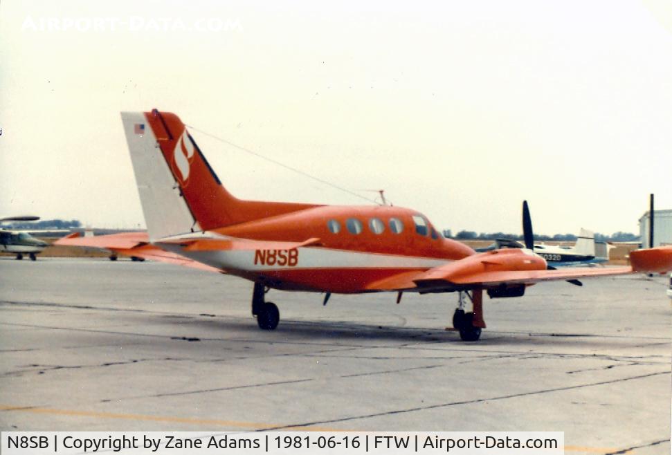 N8SB, 1960 Piper PA-24-250 Comanche C/N 24-2172, Cessna 421