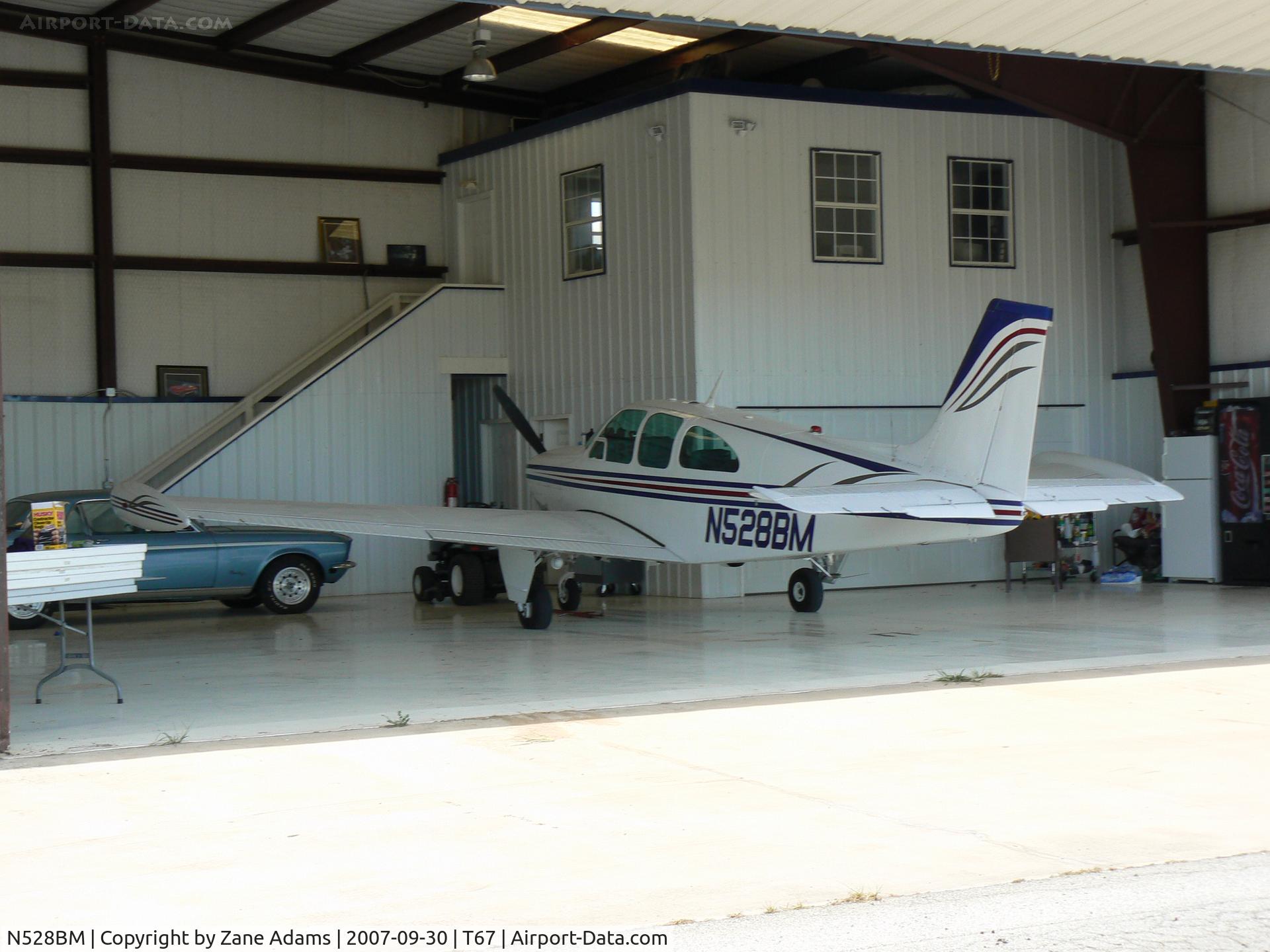 N528BM, 1966 Beech 35-C33 Debonair C/N CD-1056, Hicks Field - Ft. Worth, TX