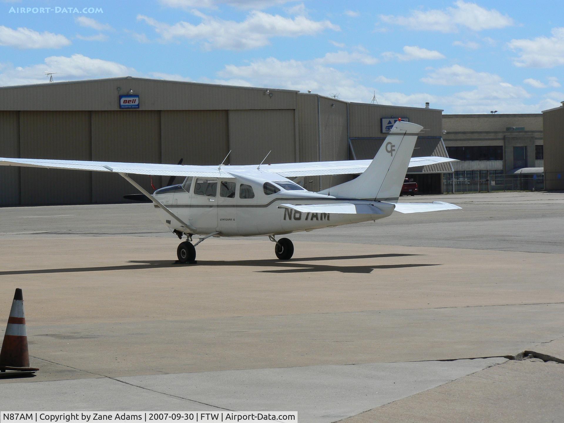 N87AM, 1985 Cessna U206G Stationair C/N U20606888, On the ramp at Meacham Field