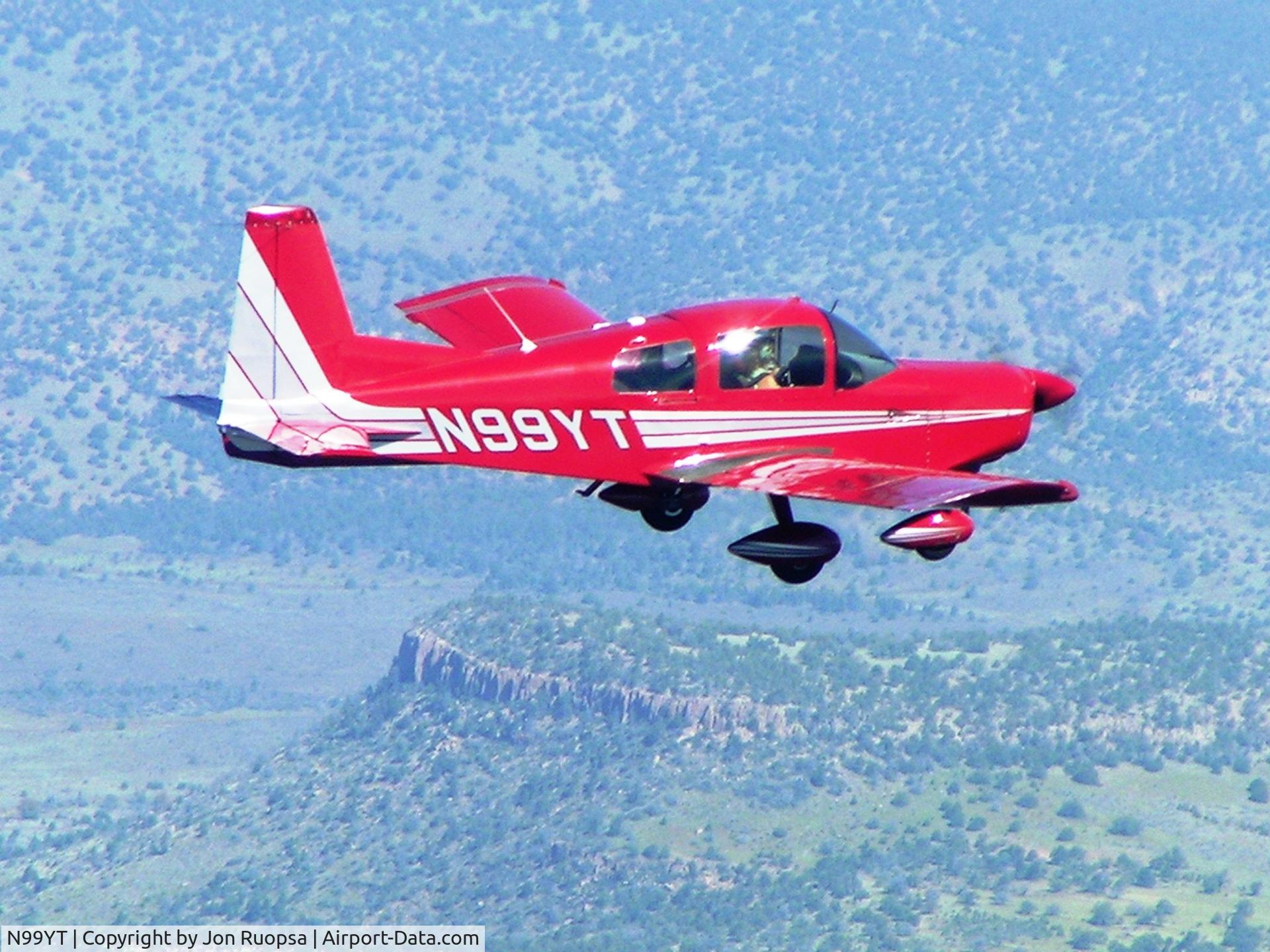 N99YT, 1971 American AA-5 C/N AA5-0005, Desert Flying