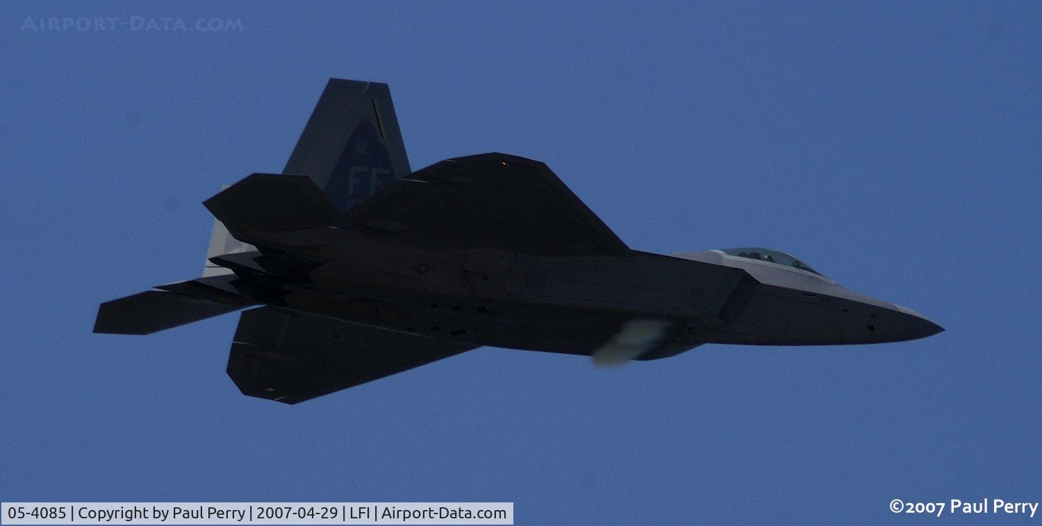 05-4085, 2005 Lockheed Martin F-22A Raptor C/N 4085, Fast pass, complete with vapor