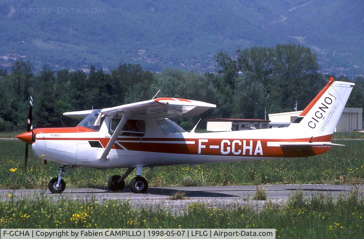 F-GCHA, Reims F152 C/N 1648, Grenoble Le Versoud