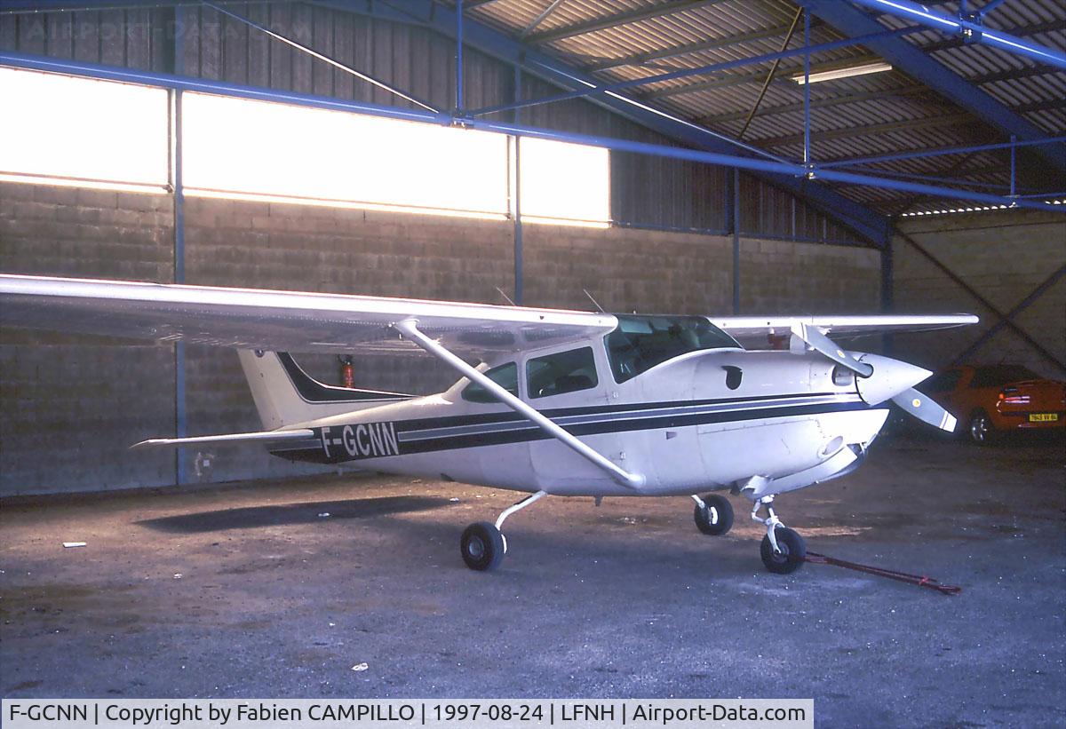 F-GCNN, Reims FR182 C/N 0050, Carpentras