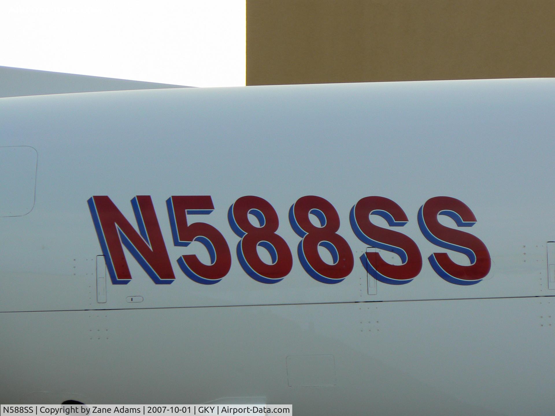 N588SS, 1974 Grumman G-1159 Gulfstream II C/N 142, Sammy Sosa's Gulfstream at Arlington