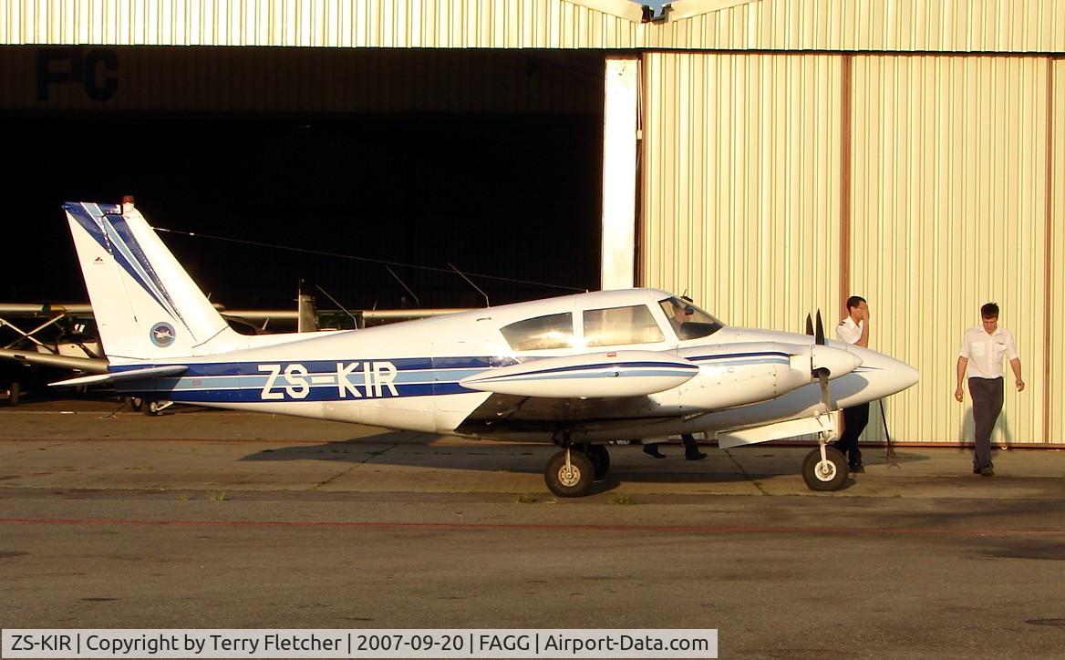 ZS-KIR, 1965 Piper PA-30-160 Twin Comanche Twin Comanche C/N 30-795, Pa30