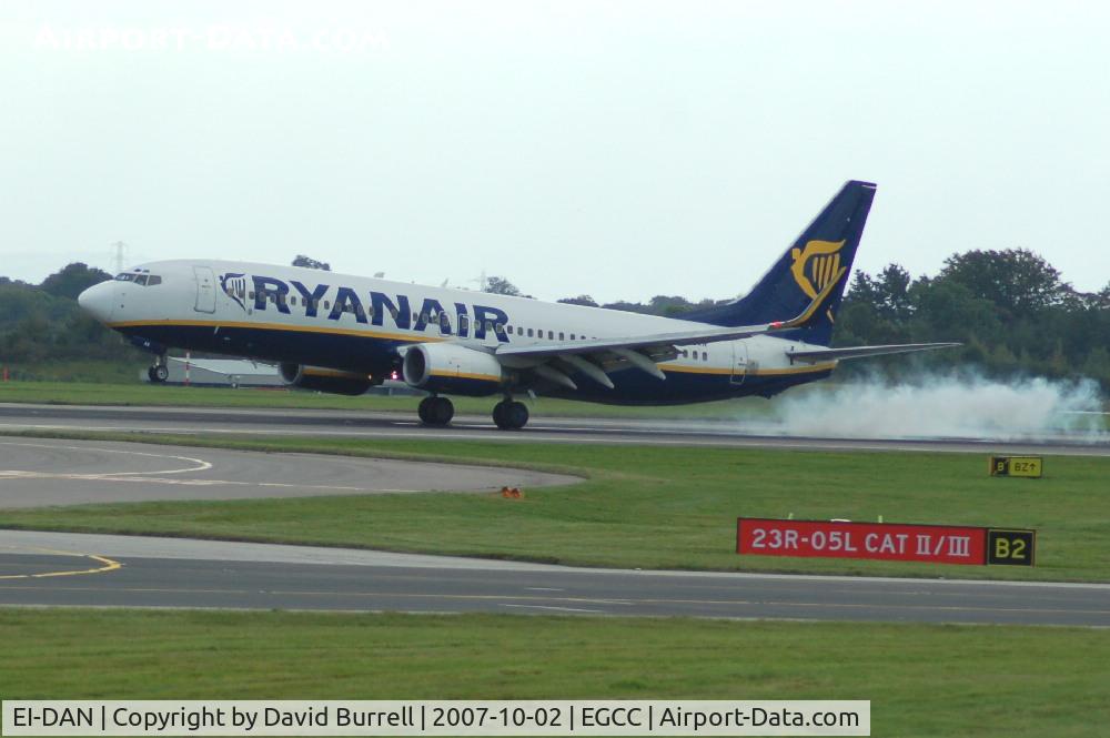 EI-DAN, 2003 Boeing 737-8AS C/N 33549, Ryanair - Landing