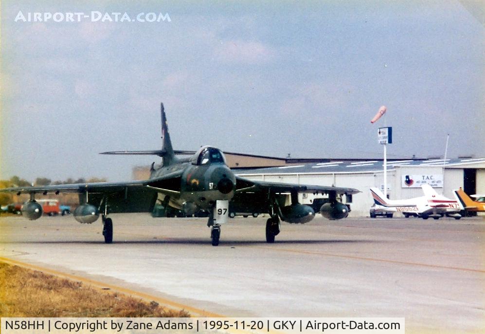 N58HH, 1958 Hawker Hunter F.58A C/N 41H-697464, Arrival Day at Texas Air Command Museum / Current registration C-GZIB