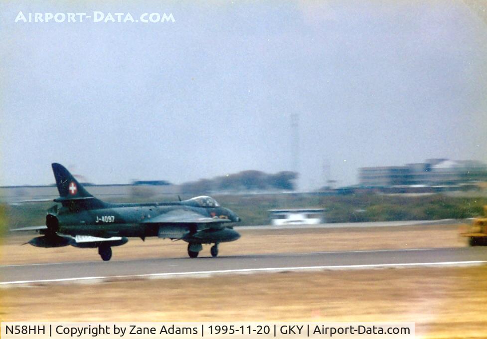 N58HH, 1958 Hawker Hunter F.58A C/N 41H-697464, Arrival Day at Texas Air Command Museum / Current registration C-GZIB