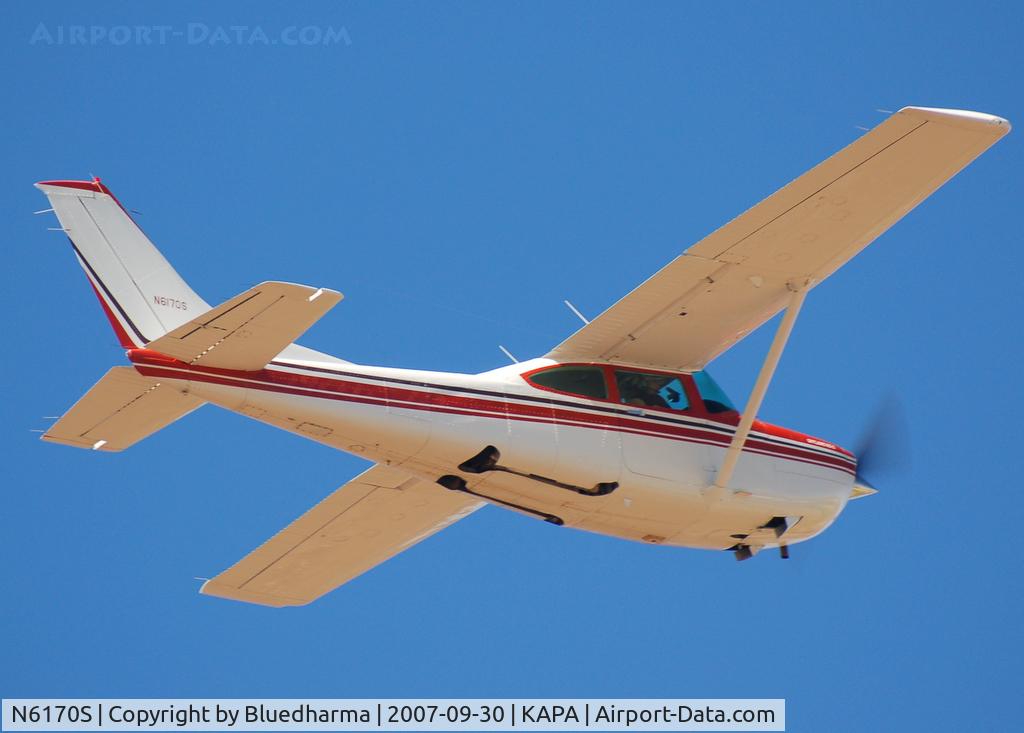N6170S, 1980 Cessna TR182 Turbo Skylane RG C/N R18201637, FlyPast (Gear Up)