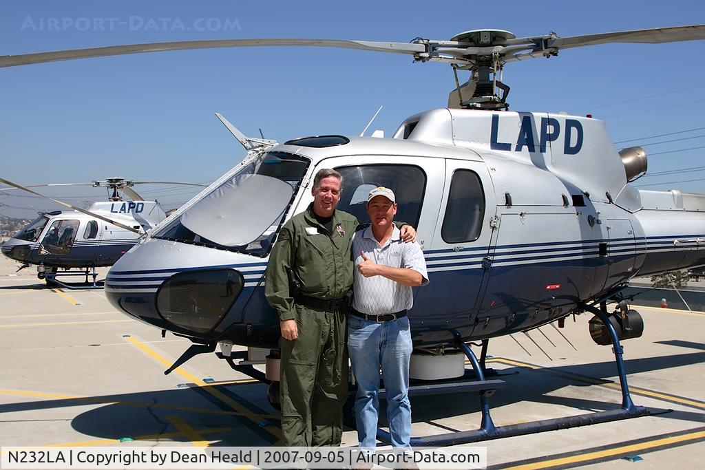 N232LA, 2000 Eurocopter AS-350B-2 Ecureuil C/N 3356, Photo op in front of N232LA.