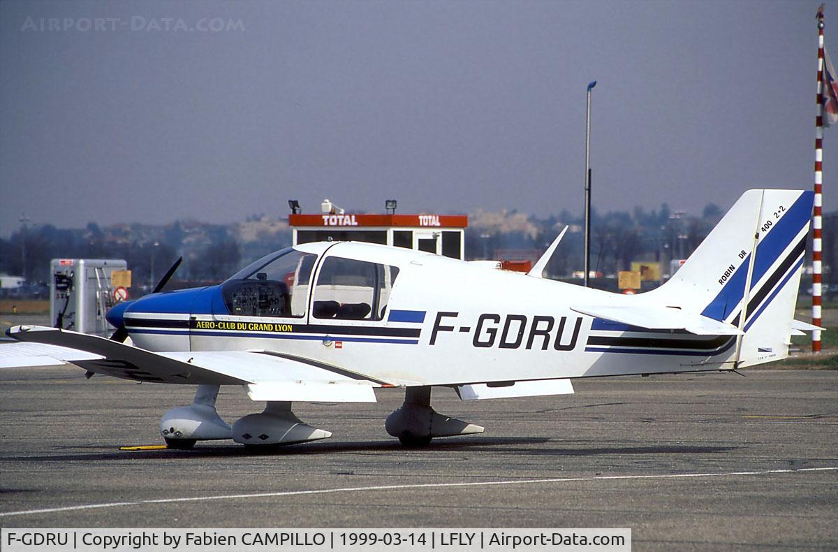 F-GDRU, Robin DR-400-108  Dauphin 2+2 C/N 1000, 1000