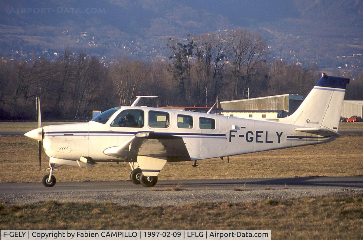 F-GELY, Beech A36 Bonanza 36 C/N E-458, Grenoble Le Versoud