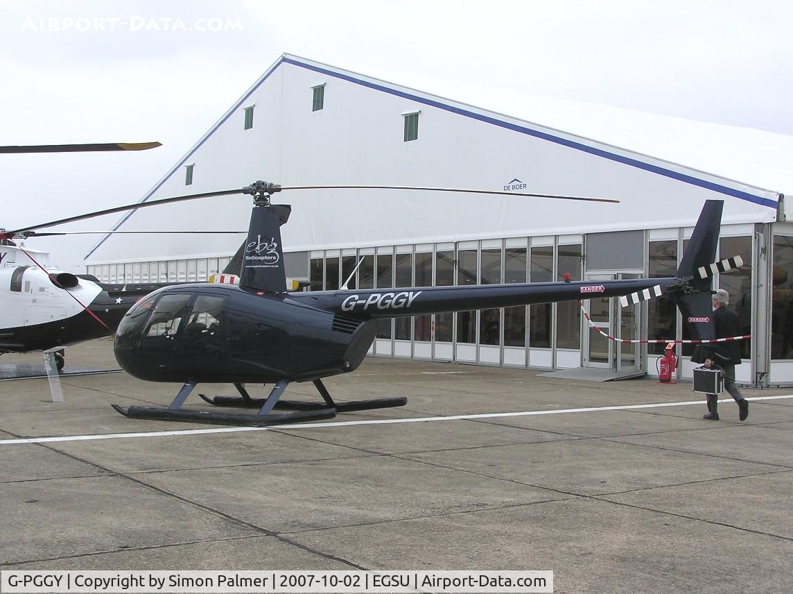 G-PGGY, 2006 Robinson R44 Clipper II C/N 11115, R44 exhibited at Helitech 2007 at Duxford