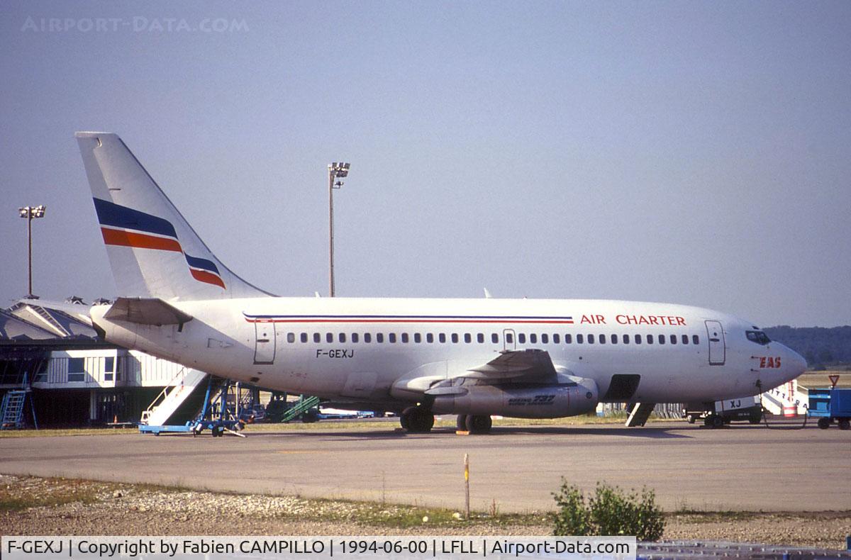 F-GEXJ, Boeing 737-2Q8 C/N 22760, Air Charter