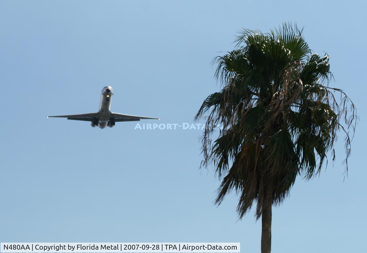 N480AA, 1988 McDonnell Douglas MD-82 (DC-9-82) C/N 49655, AA MD-80