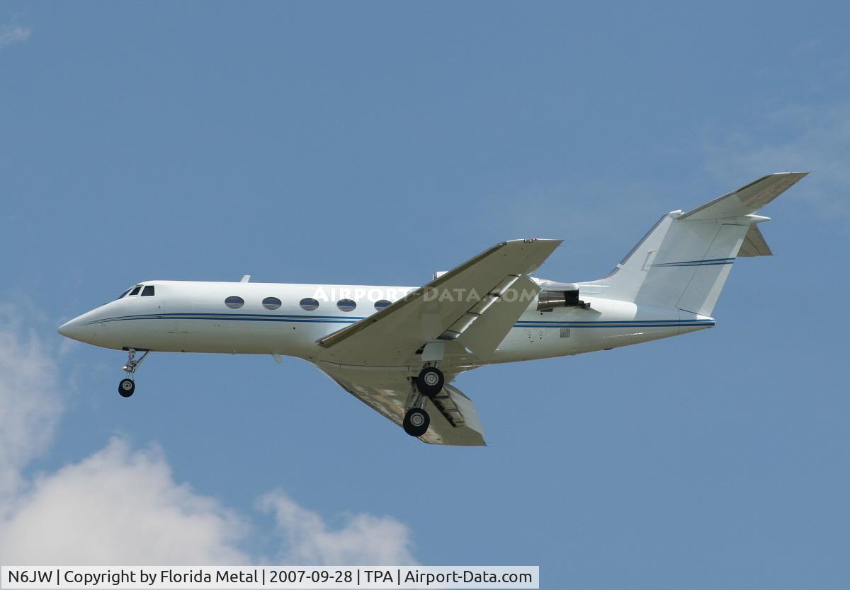 N6JW, 1973 Grumman G-1159 Gulfstream II C/N 138, G-2