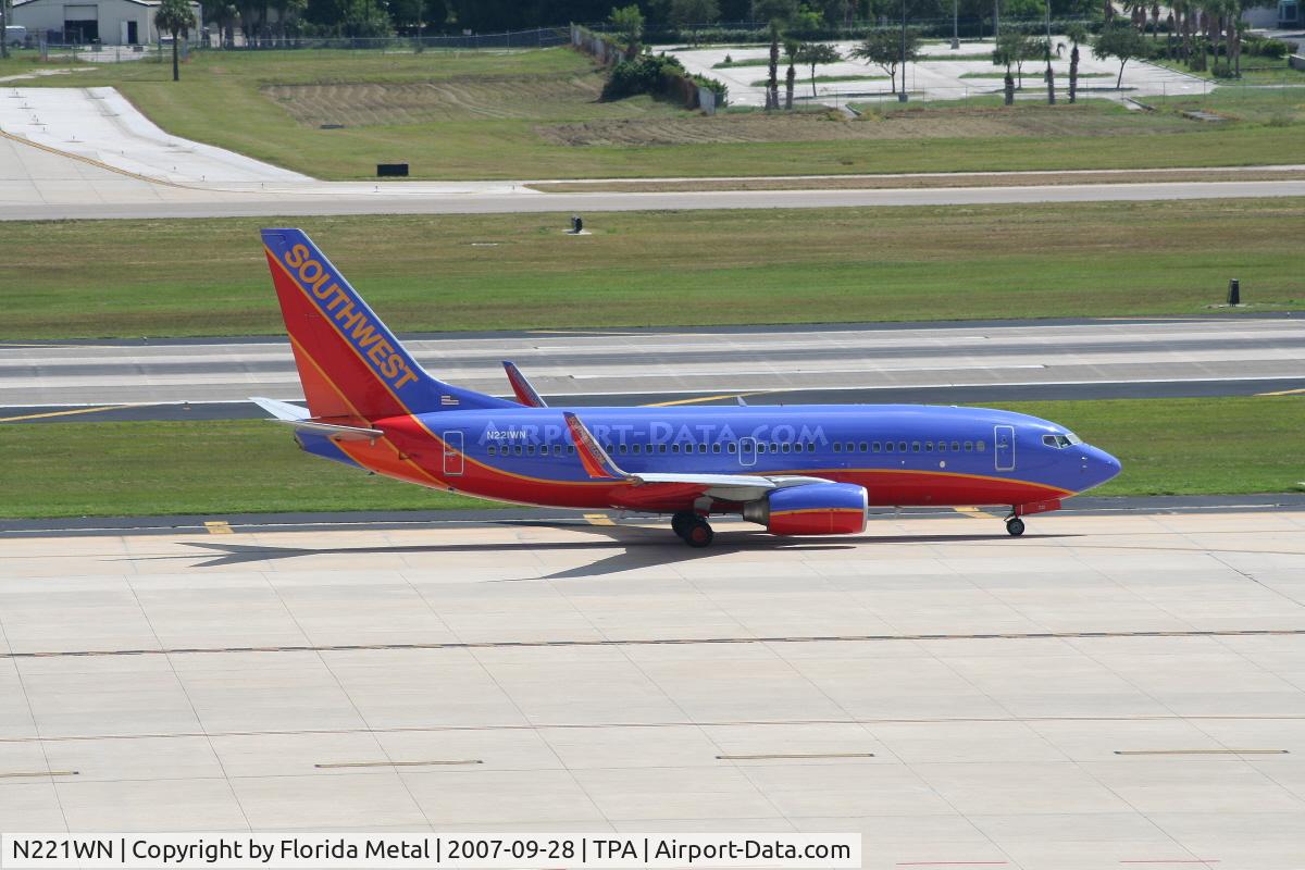 N221WN, 2005 Boeing 737-7H4 C/N 34259, Southwest