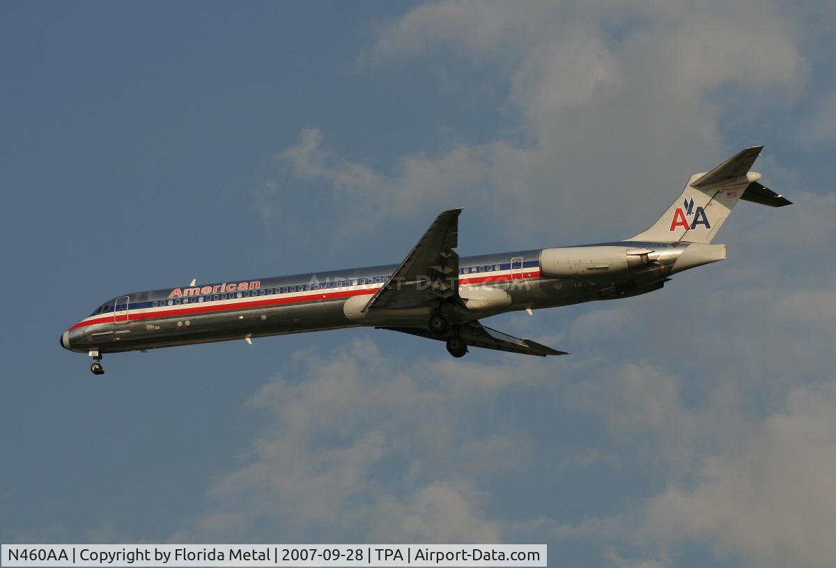 N460AA, 1988 McDonnell Douglas MD-82 (DC-9-82) C/N 49565, AA