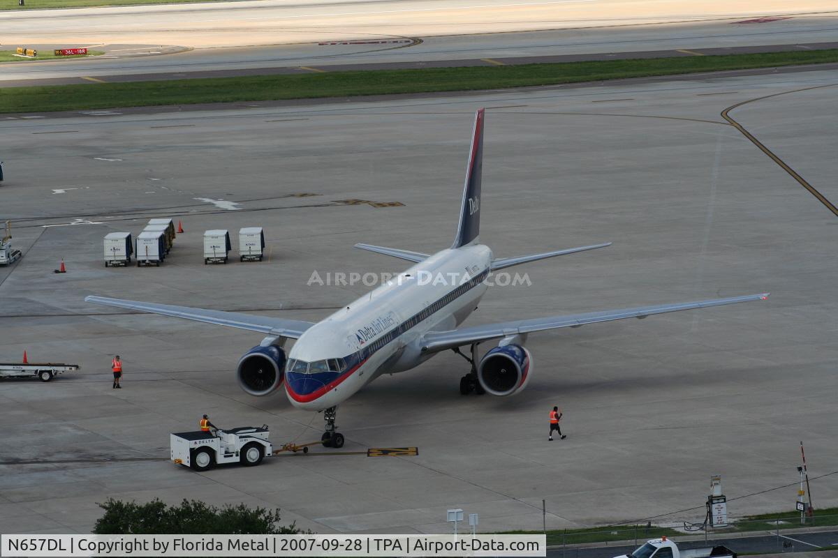 N657DL, 1990 Boeing 757-232 C/N 24419, Delta
