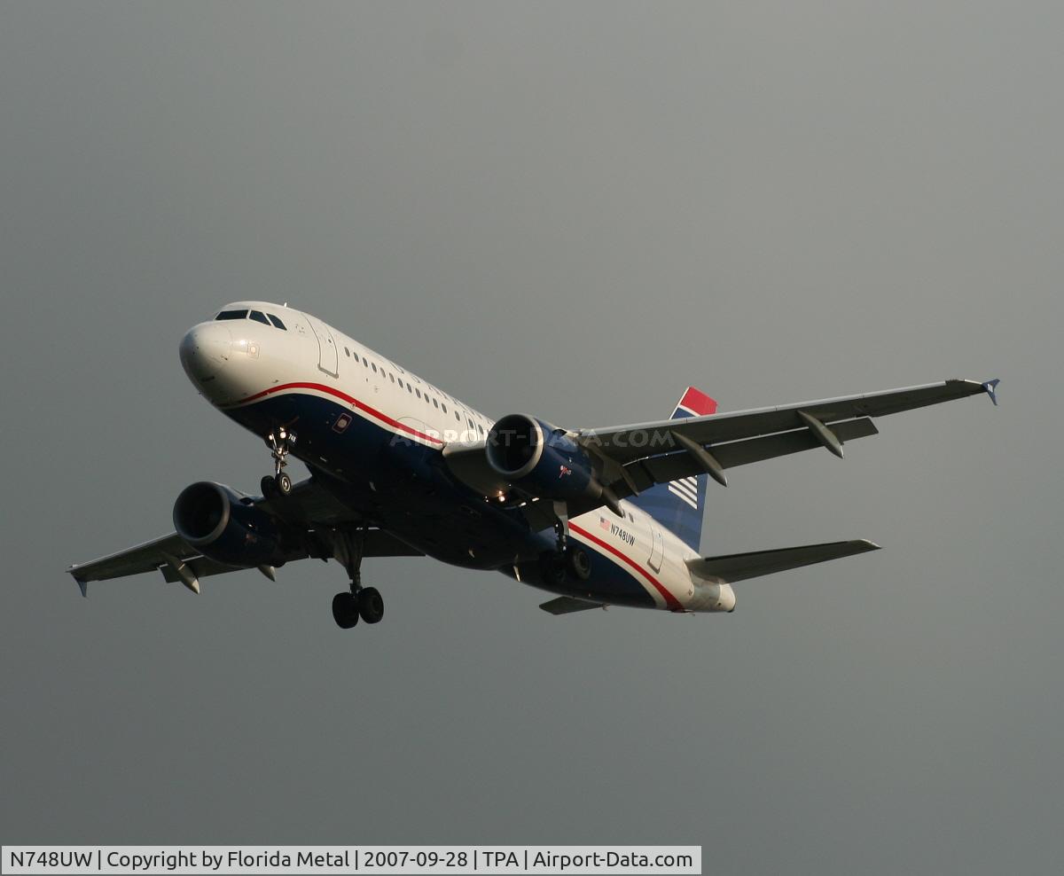 N748UW, 2000 Airbus A319-112 C/N 1311, US