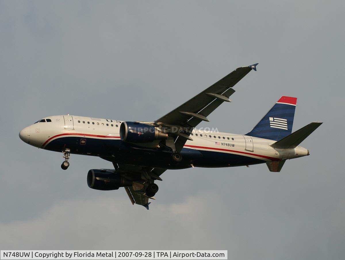 N748UW, 2000 Airbus A319-112 C/N 1311, US