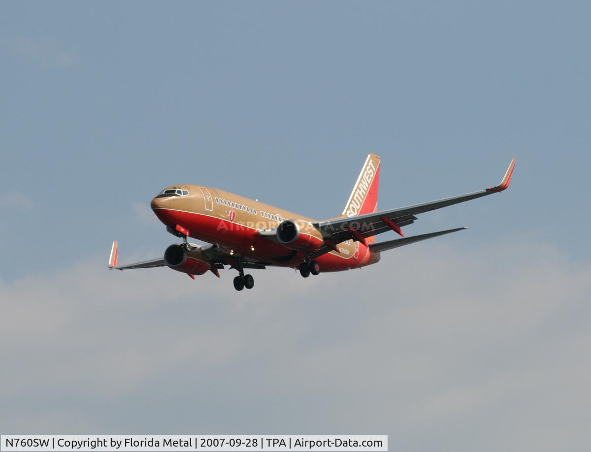 N760SW, 2000 Boeing 737-7H4 C/N 27874, Southwest