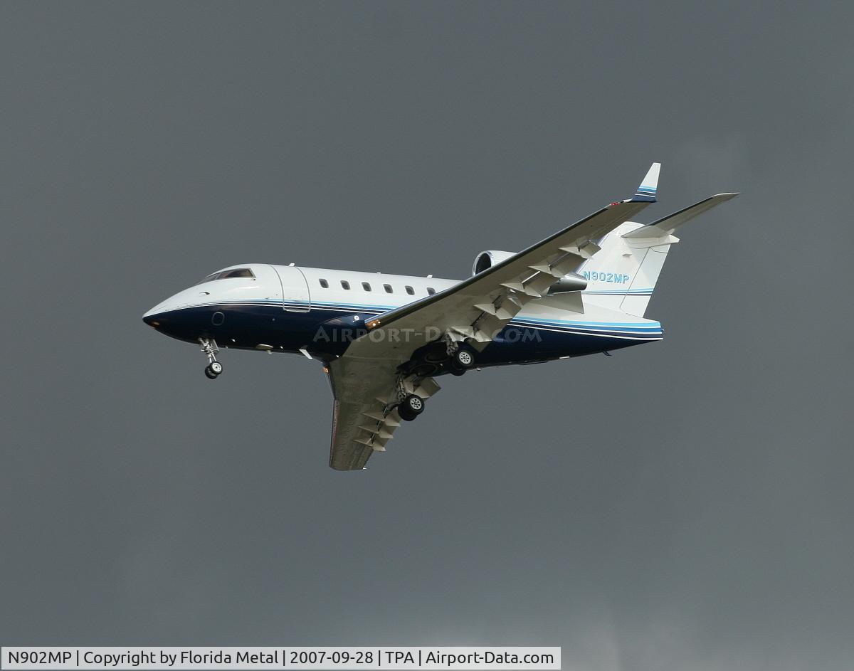 N902MP, 2003 Bombardier Challenger 604 (CL-600-2B16) C/N 5559, CL600
