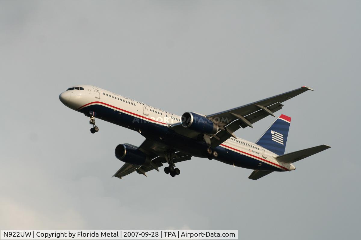 N922UW, 1983 Boeing 757-225 C/N 22202, US