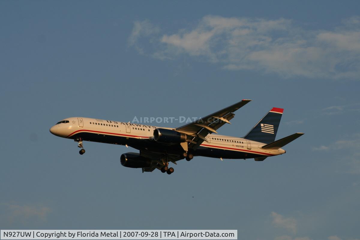N927UW, 1993 Boeing 757-2B7 C/N 27123, US