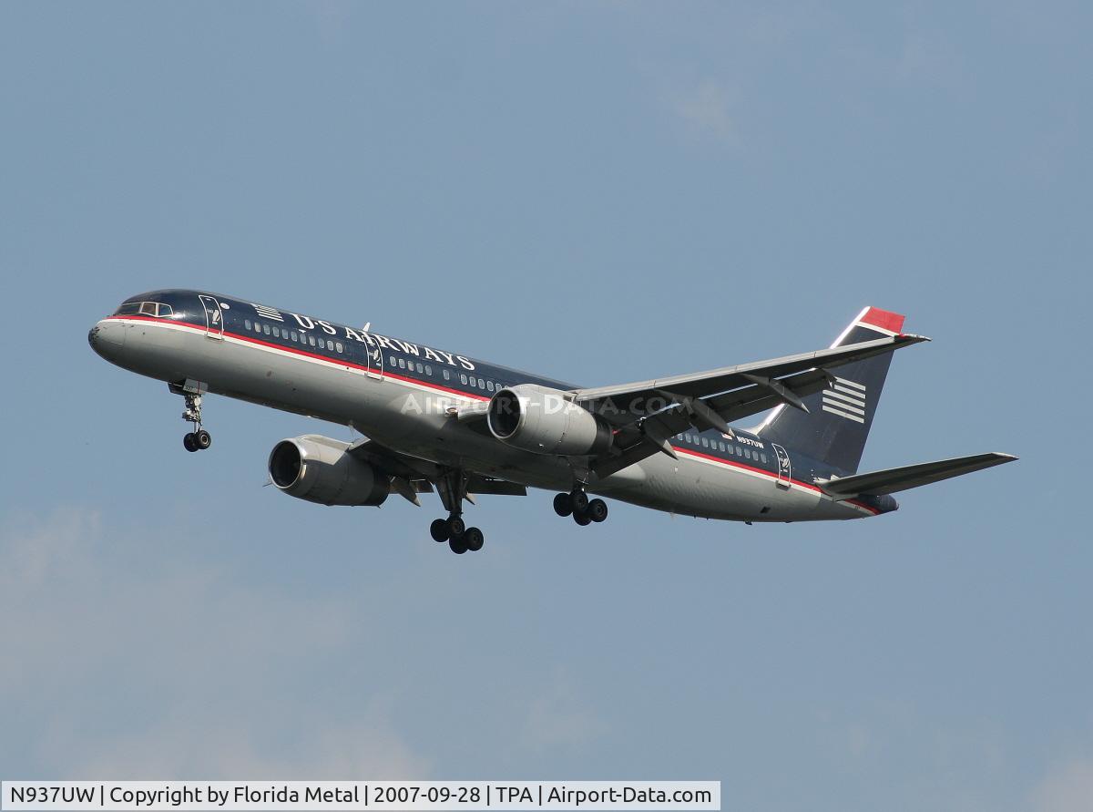 N937UW, 1994 Boeing 757-2B7 C/N 27245, US