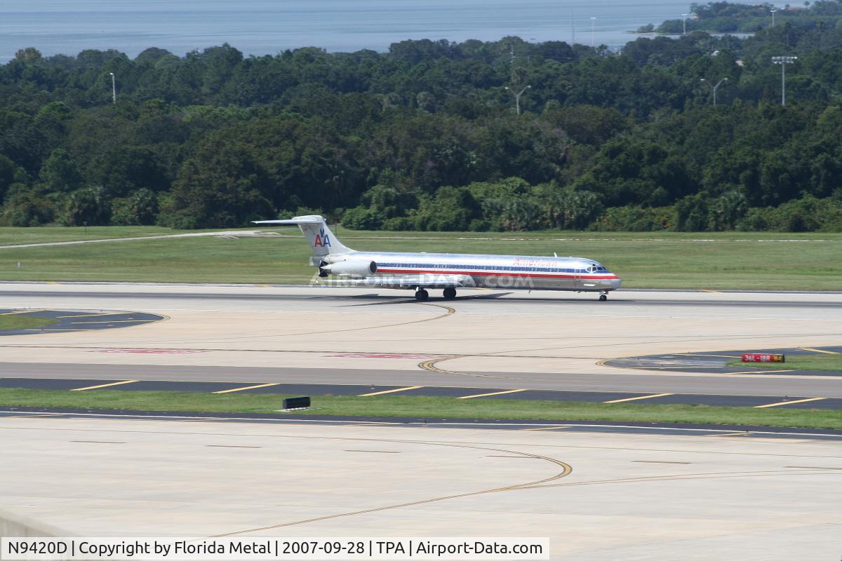 N9420D, 1989 McDonnell Douglas MD-83 (DC-9-83) C/N 49824, American
