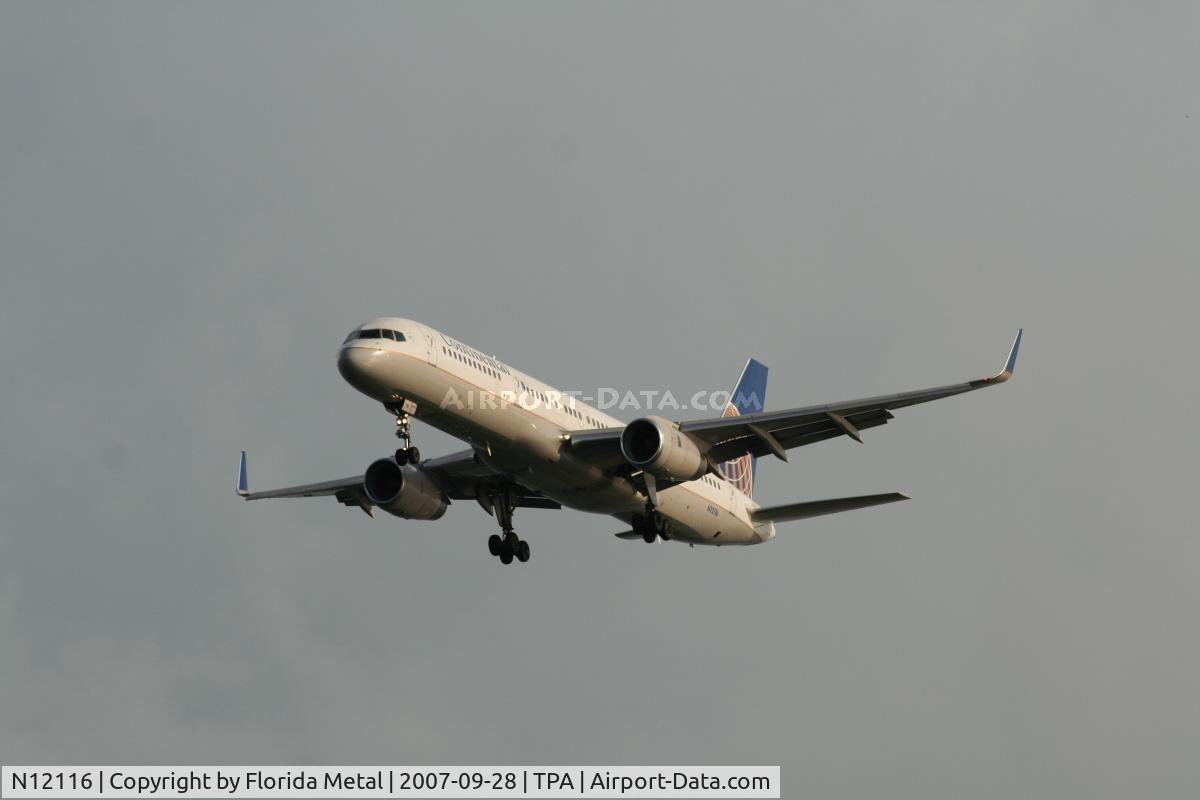 N12116, 1996 Boeing 757-224 C/N 27558, Continental