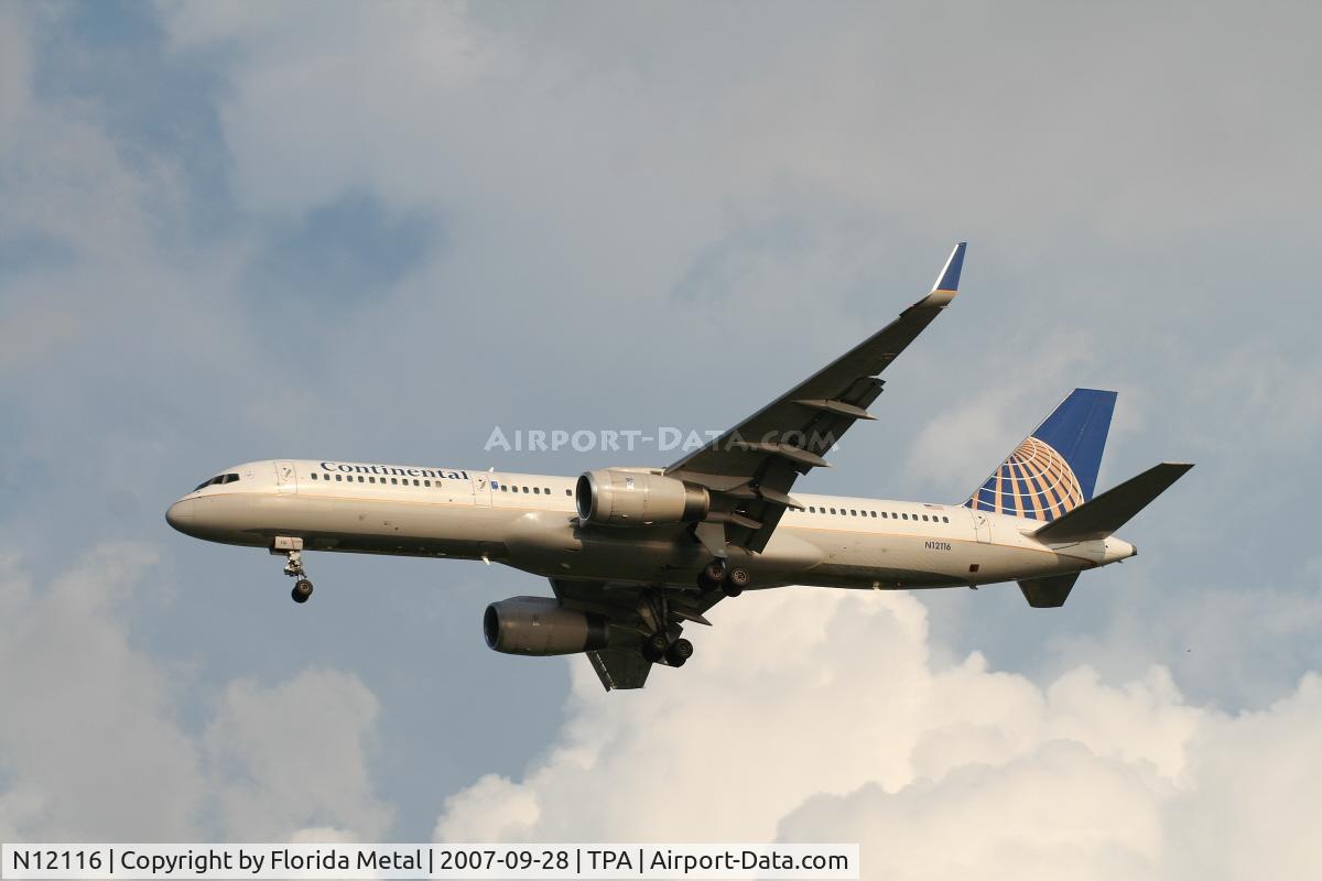N12116, 1996 Boeing 757-224 C/N 27558, Continental