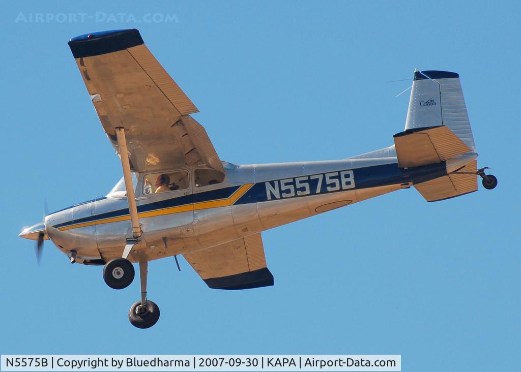 N5575B, 1956 Cessna 182 Skylane C/N 33575, Approach to 17L