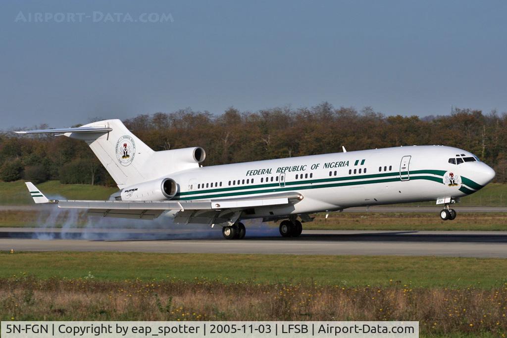 5N-FGN, 1982 Boeing 727-2N6 RE C/N 22825, landing on rwy 16 after testflight
