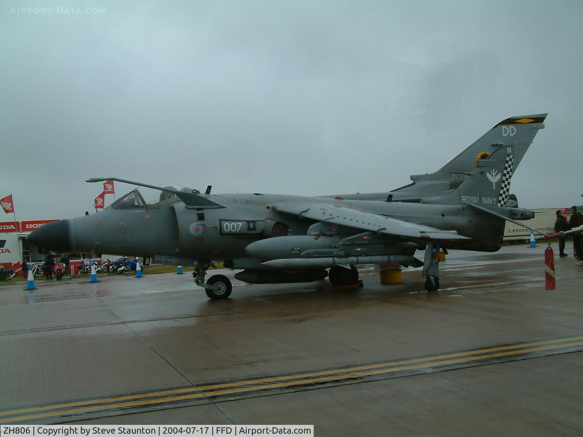 ZH806, 1997 British Aerospace Sea Harrier F/A.2 C/N NB11, Royal International Air Tattoo 2004