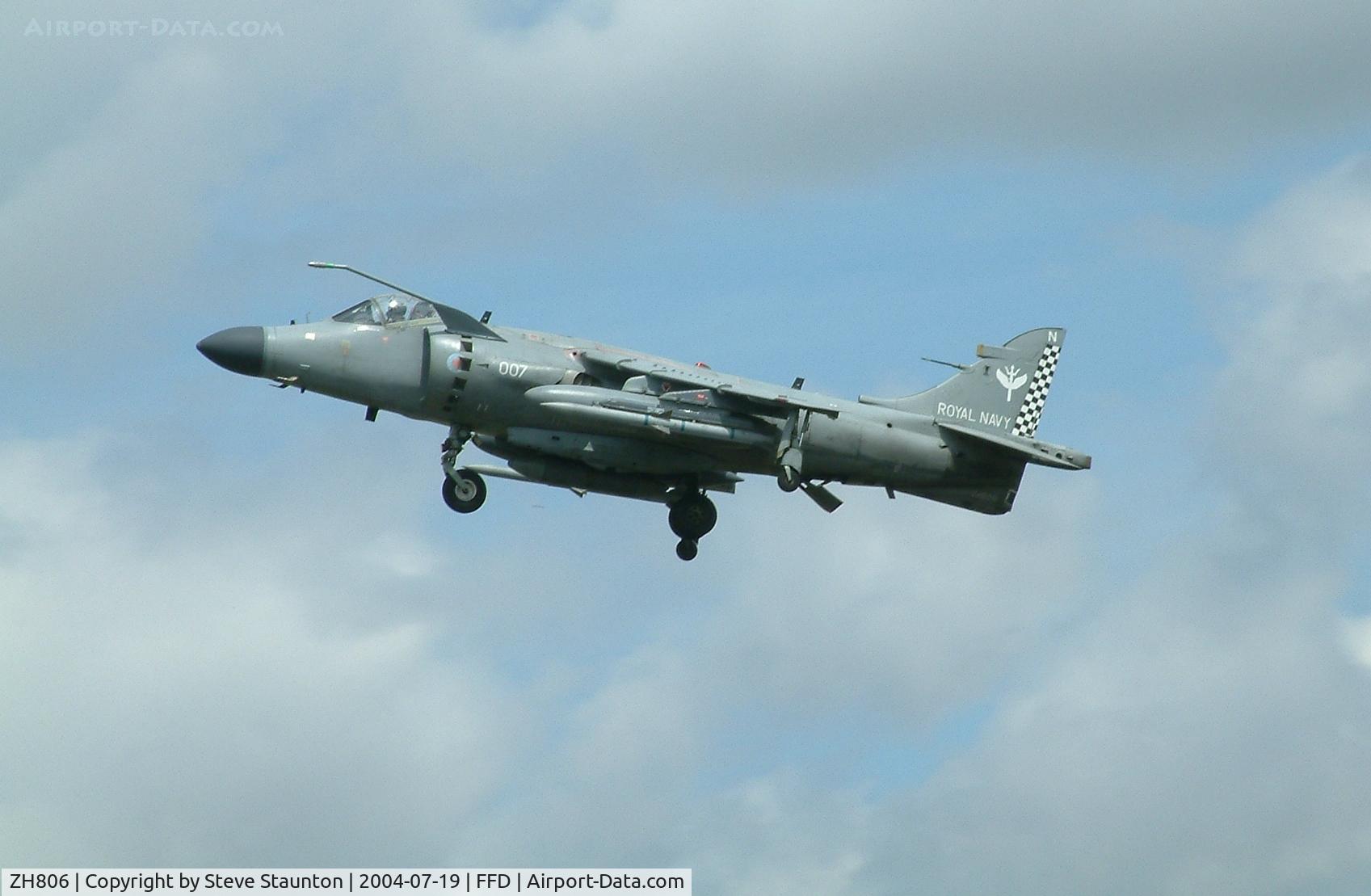 ZH806, 1997 British Aerospace Sea Harrier F/A.2 C/N NB11, Royal International Air Tattoo 2004