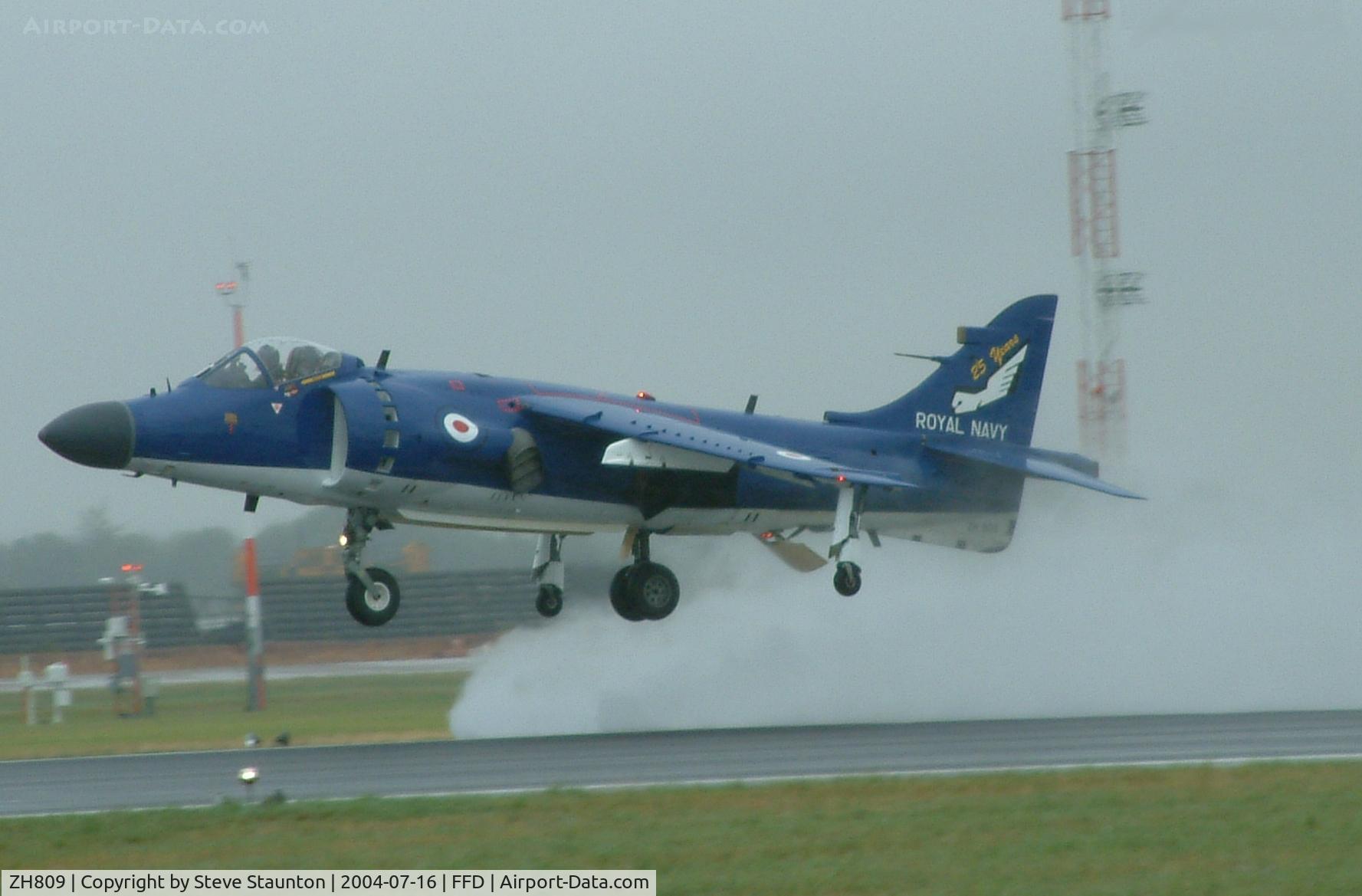 ZH809, 1998 British Aerospace Sea Harrier F/A.2 C/N NB14, Royal International Air Tattoo 2004