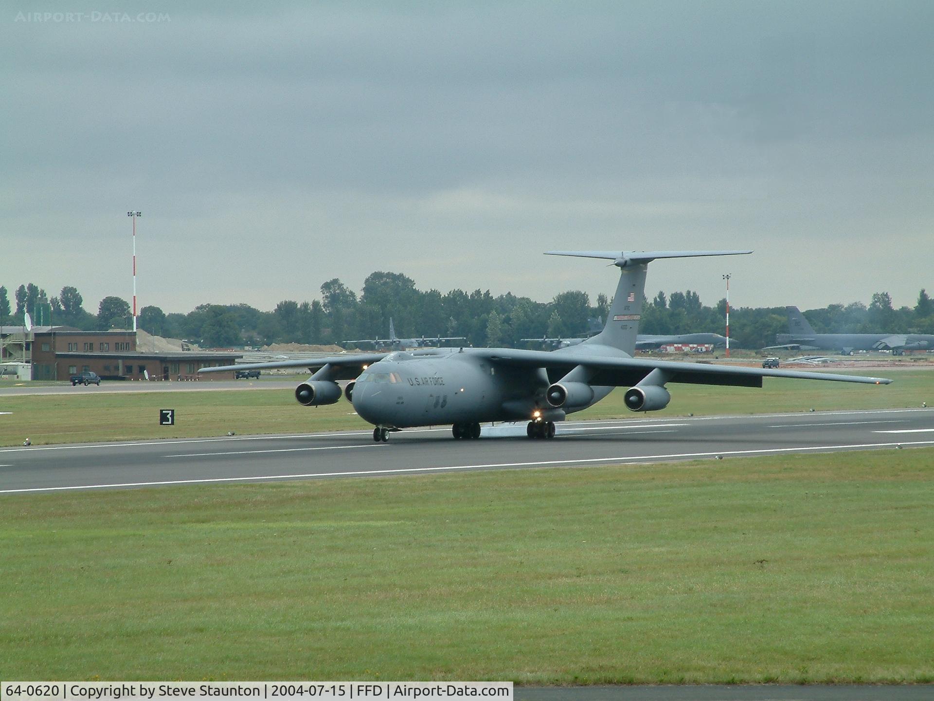 64-0620, 1964 Lockheed C-141C Starlifter C/N 300-6033, Royal International Air Tattoo 2004