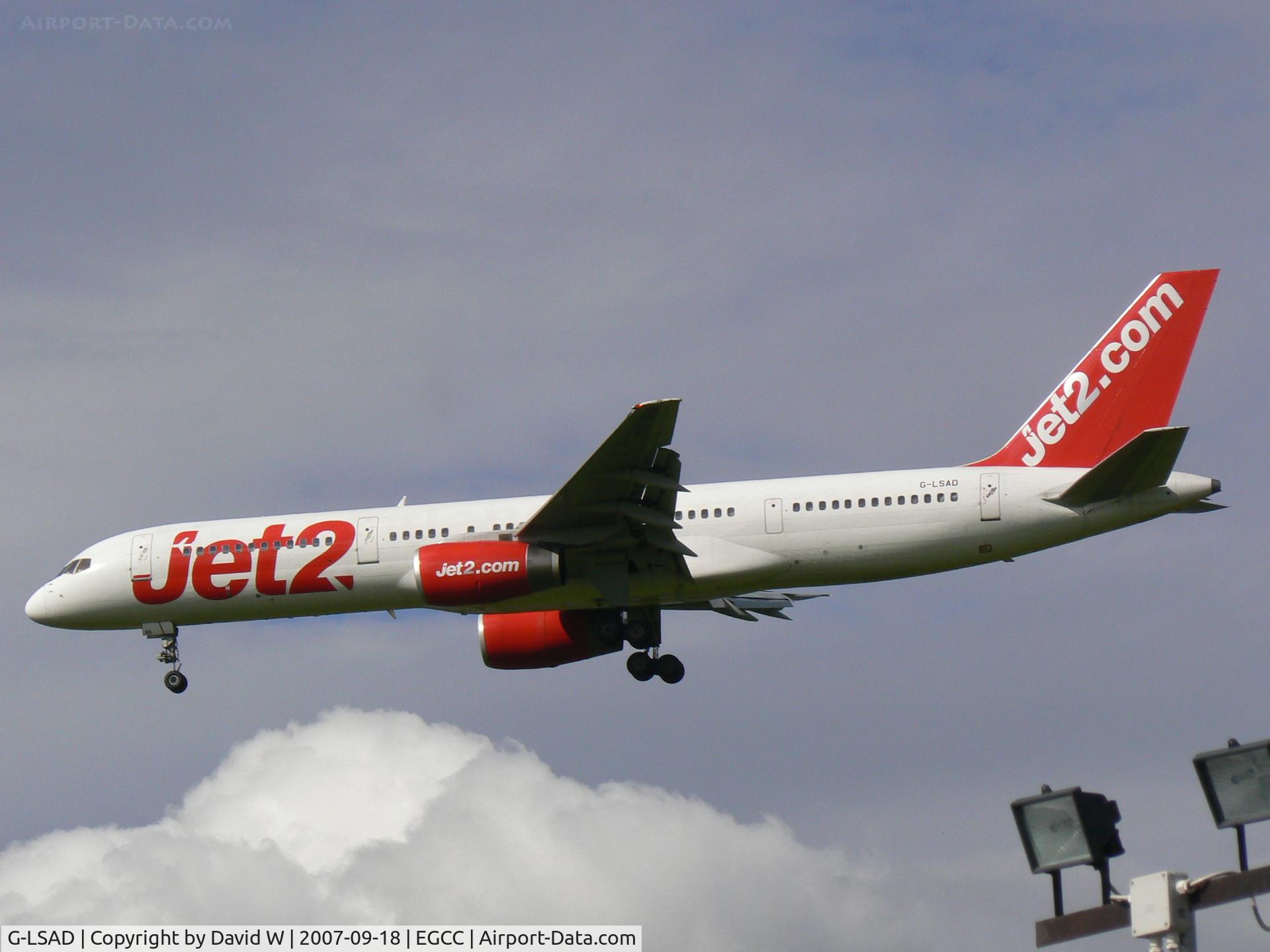 G-LSAD, 1989 Boeing 757-236 C/N 24397, Just about to land.