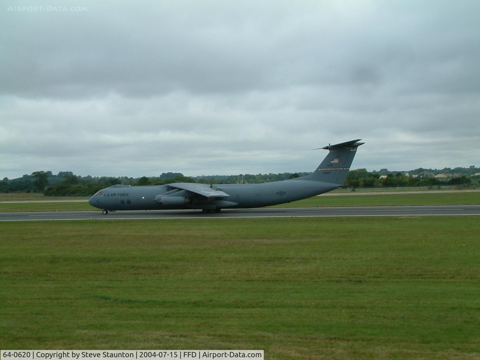 64-0620, 1964 Lockheed C-141C Starlifter C/N 300-6033, Royal International Air Tattoo 2004